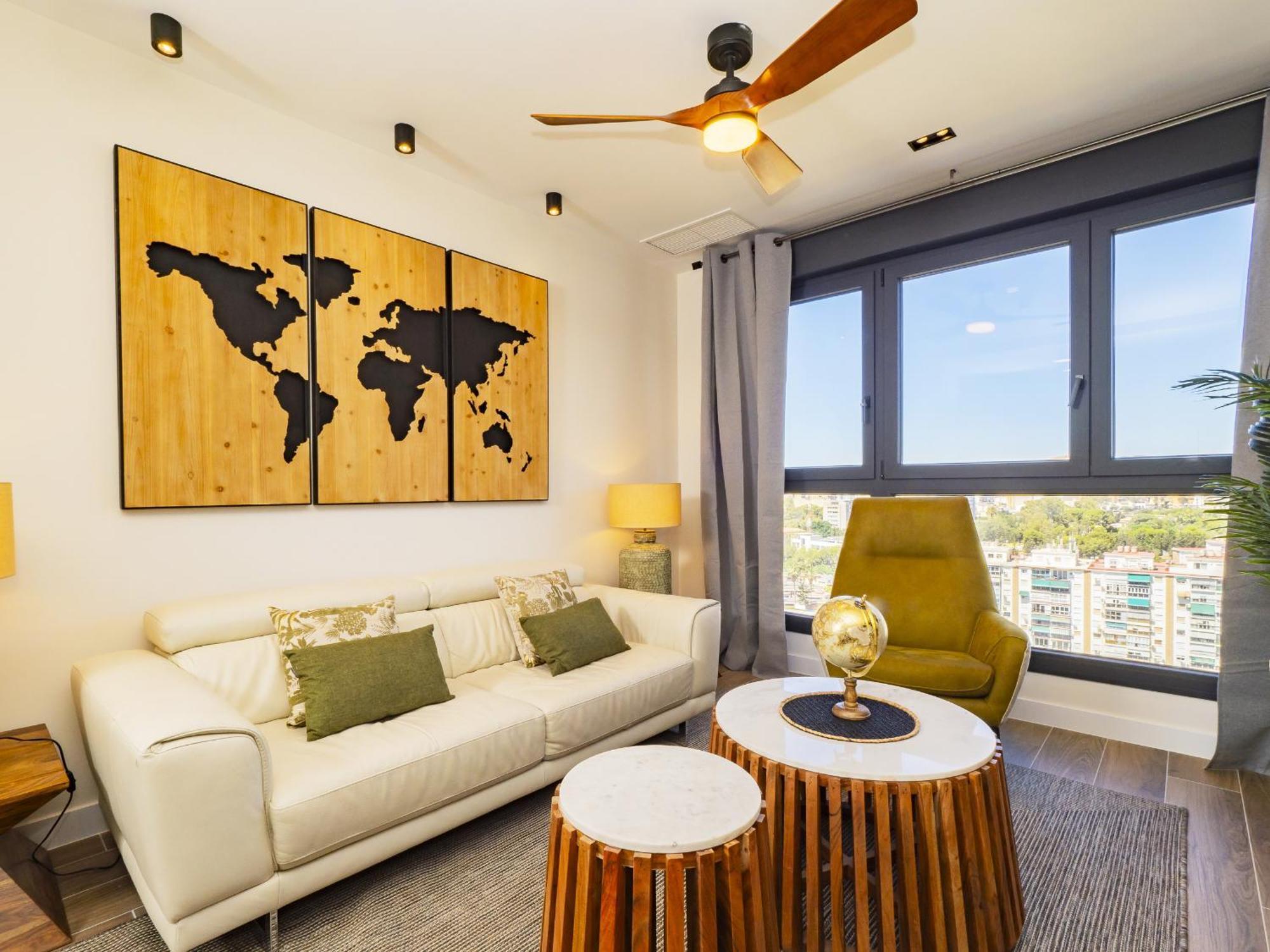 Cubo's Urban Sky Deluxe 14 Apartment